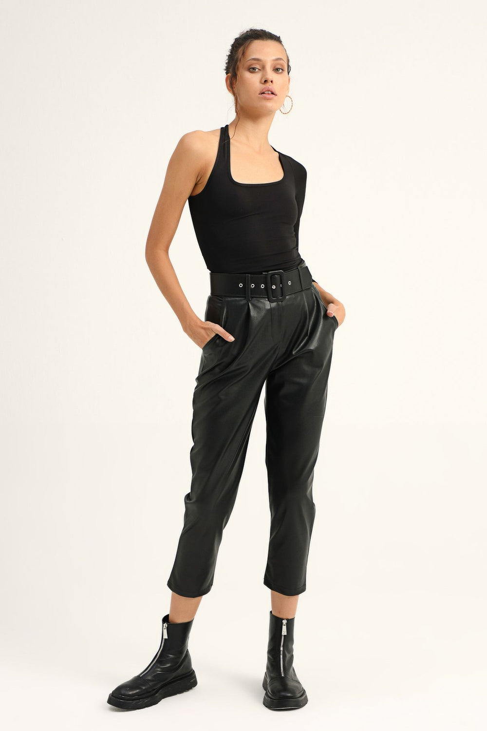 Asymmetric Sleeve Bodysuit Black