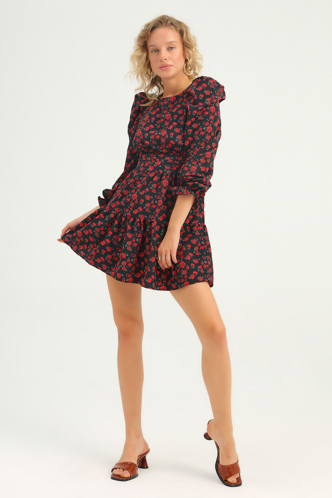 Floral Patterned Gipe Balloon Sleeve Dress Black