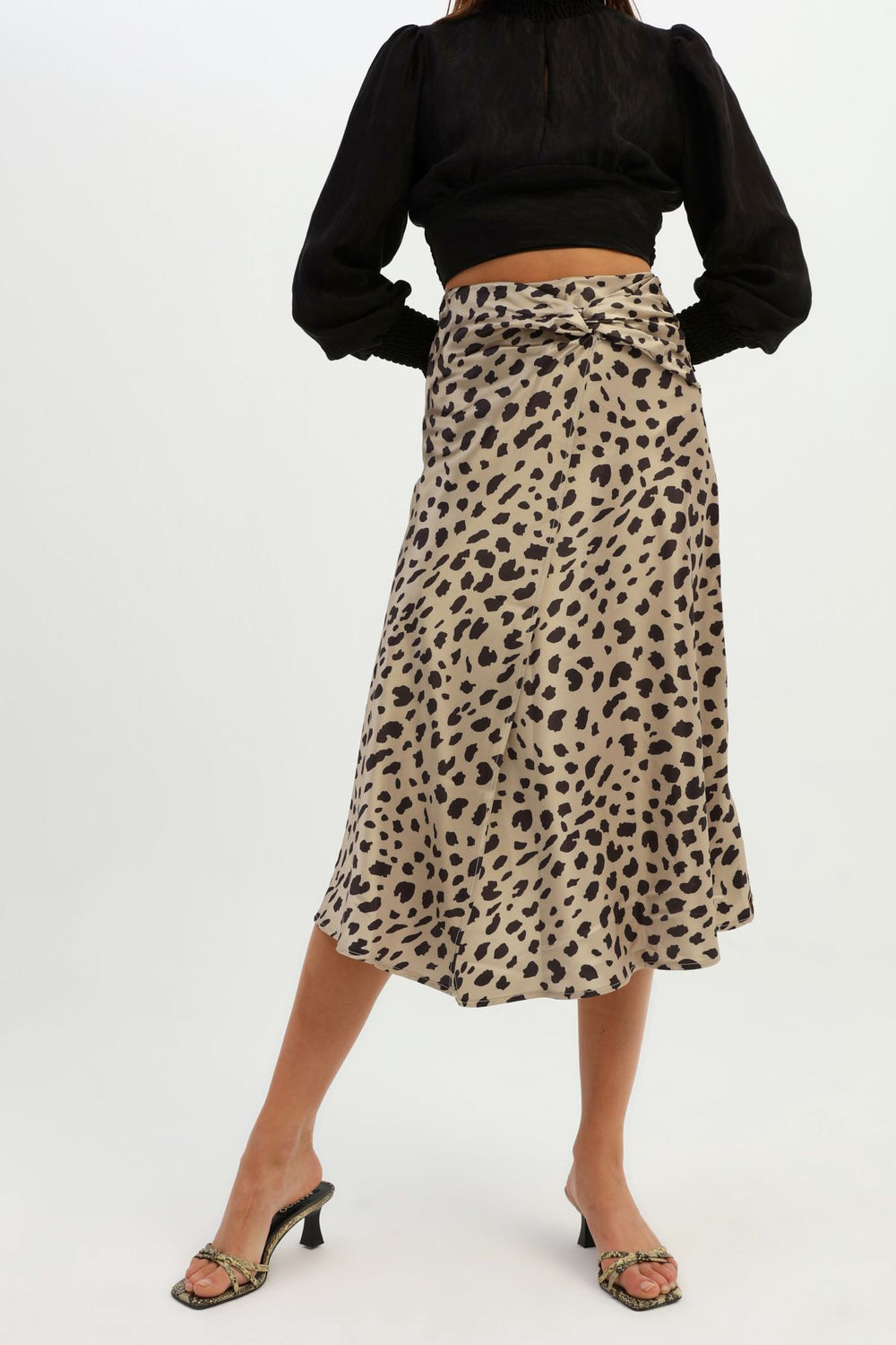 Leopard Patterned Wrap Skirt Beige