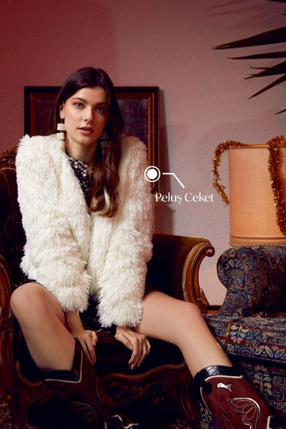 Peluş Kısa Ceket Beyaz