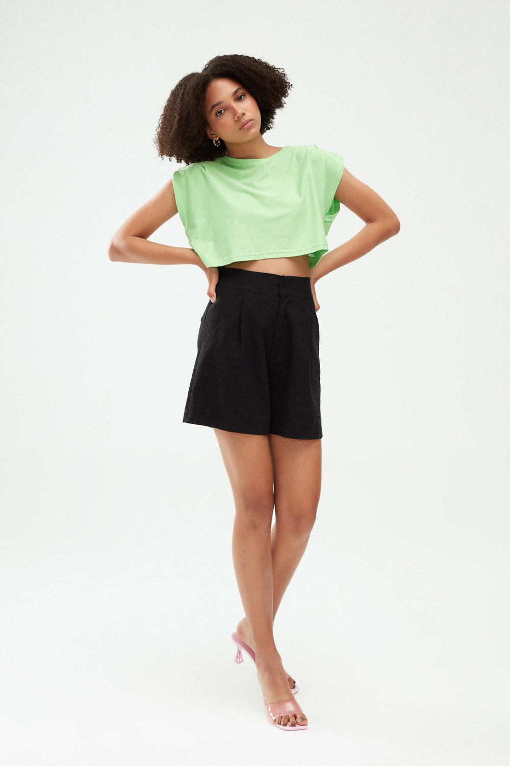 High Waist Pleated Detailed Shorts Black