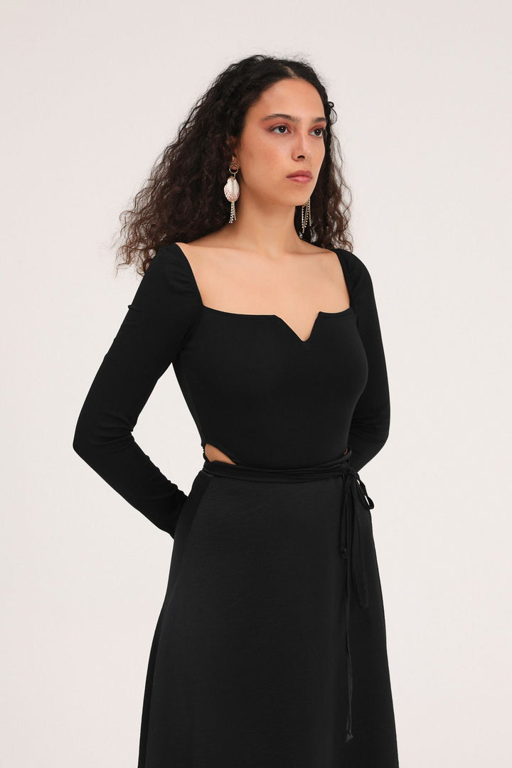 Square Collar Long Sleeve Bodysuit Black