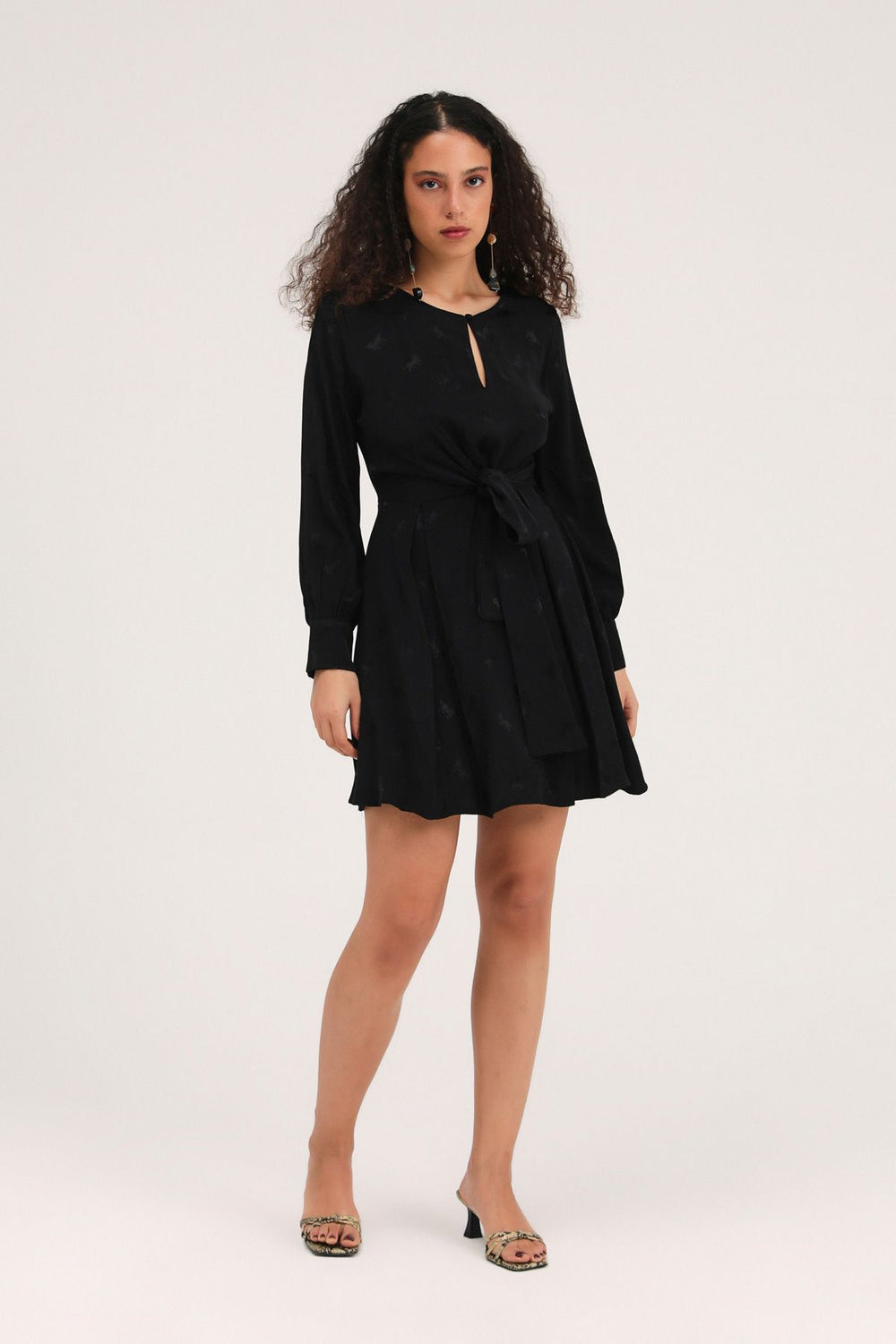Tie Detailed Pleated Midi Dress Black