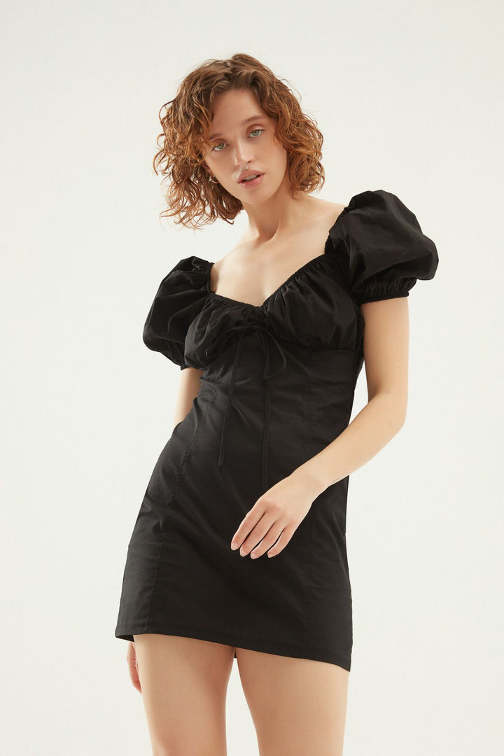 V Yaka Balon Kol Mini Elbise Siyah