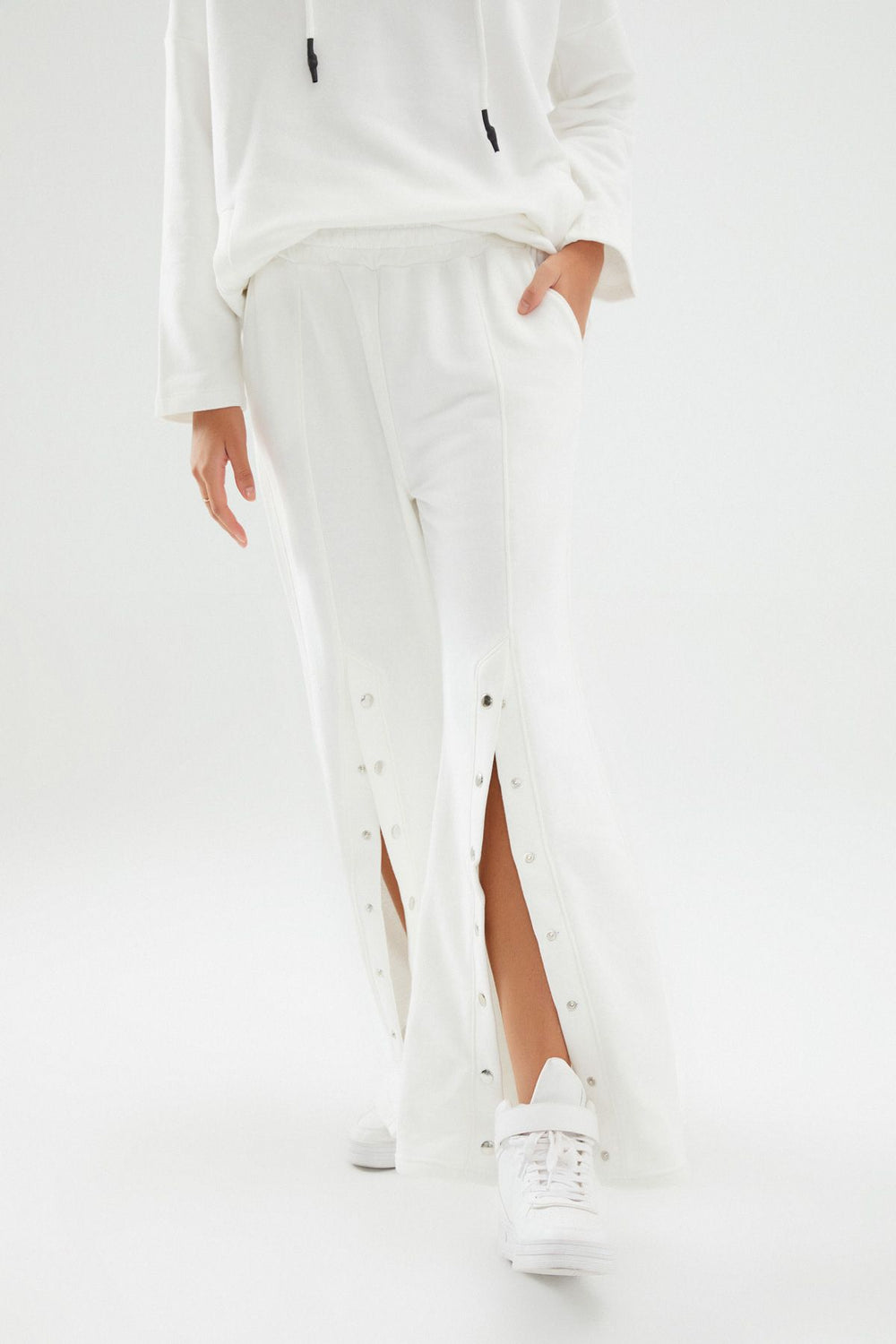 Wide Leg Snap Snap Tracksuit White