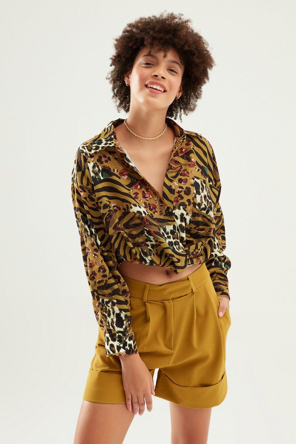 Patterned V-Neck Shirt Brown