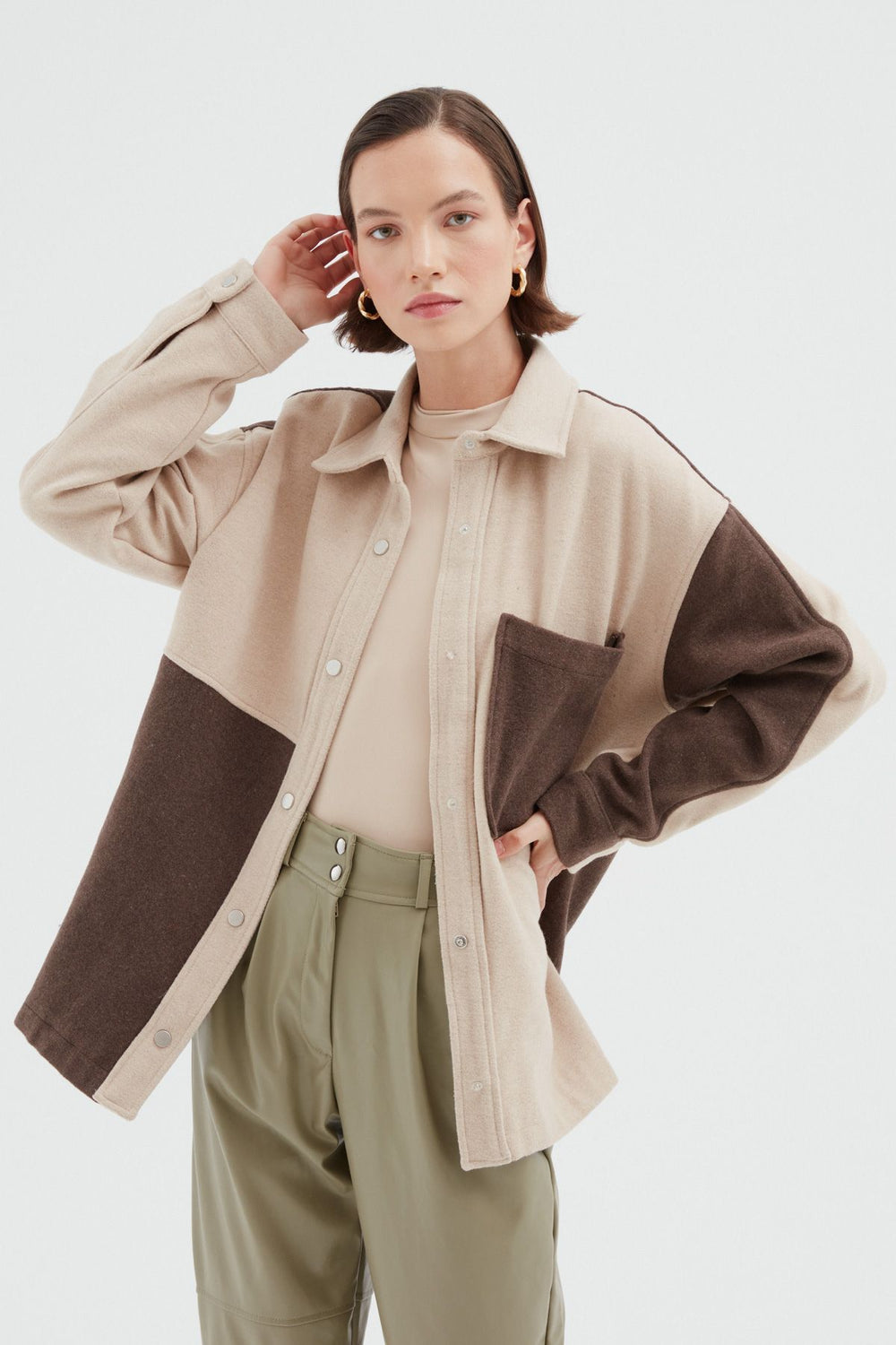 Blocky Cachet Shirt Beige