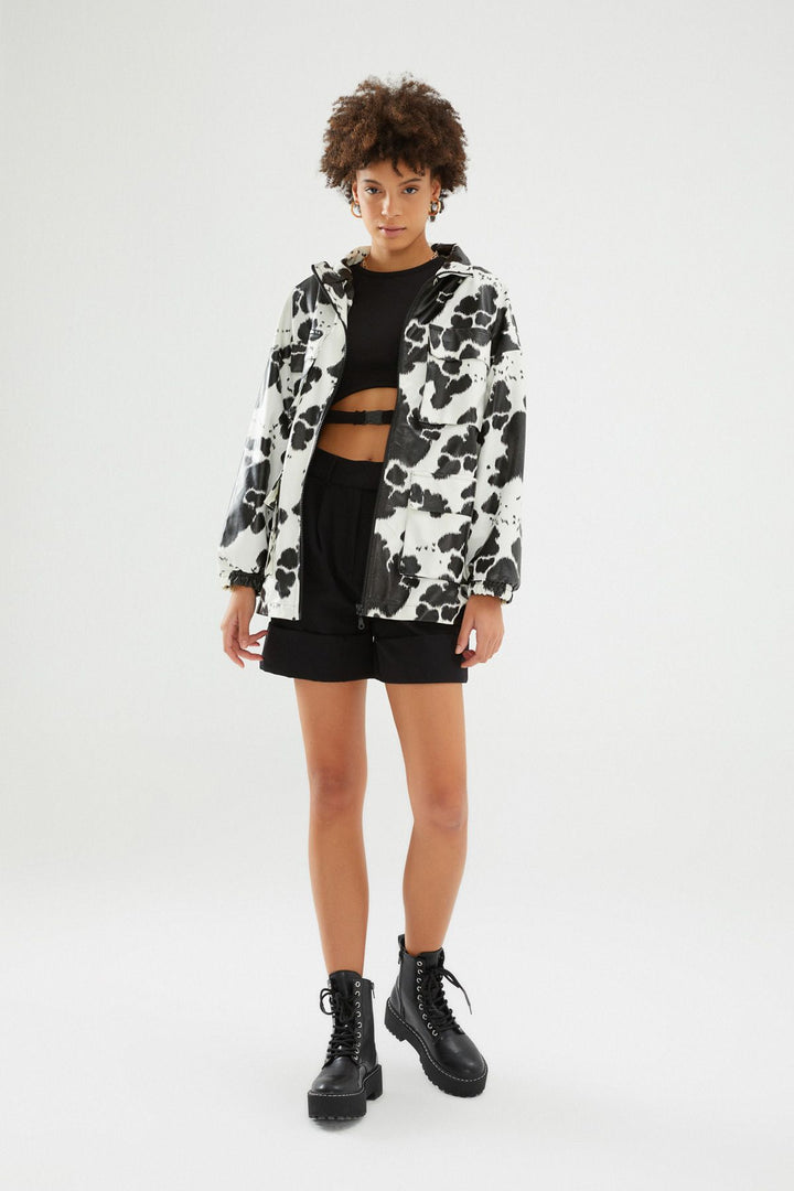 Patterned Belted Raincoat Black