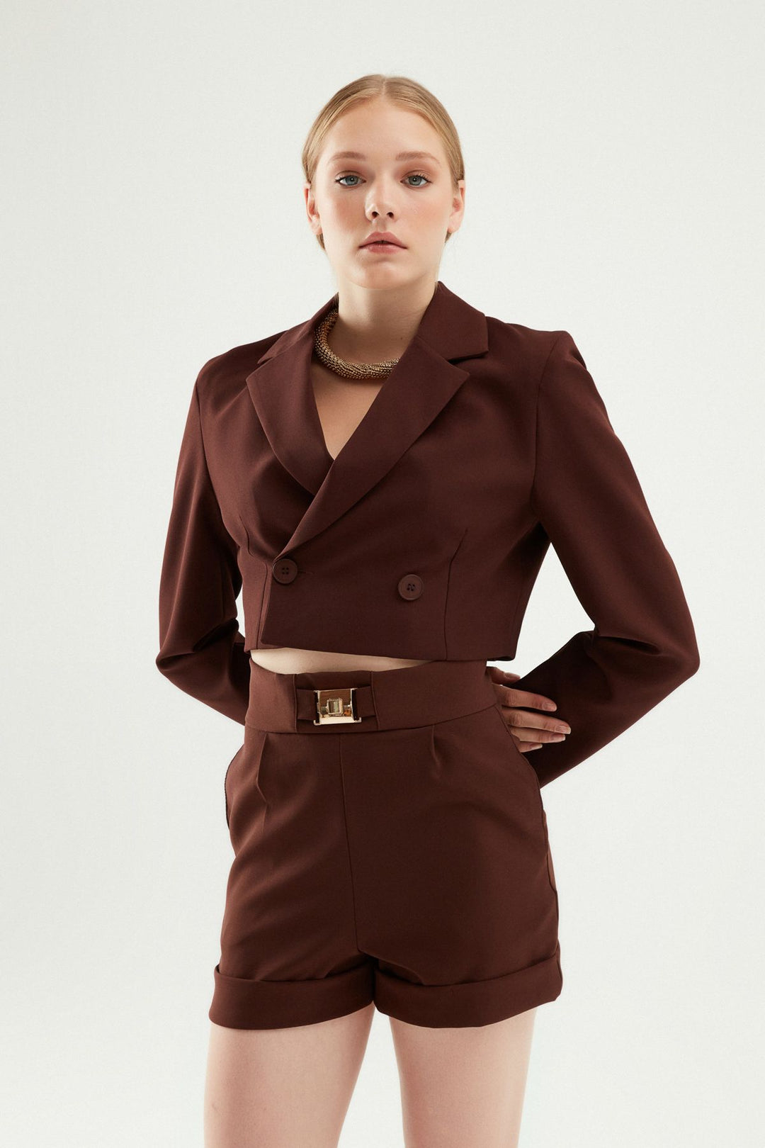 Kemer Aksesuarlı Şort Koyu Kahve