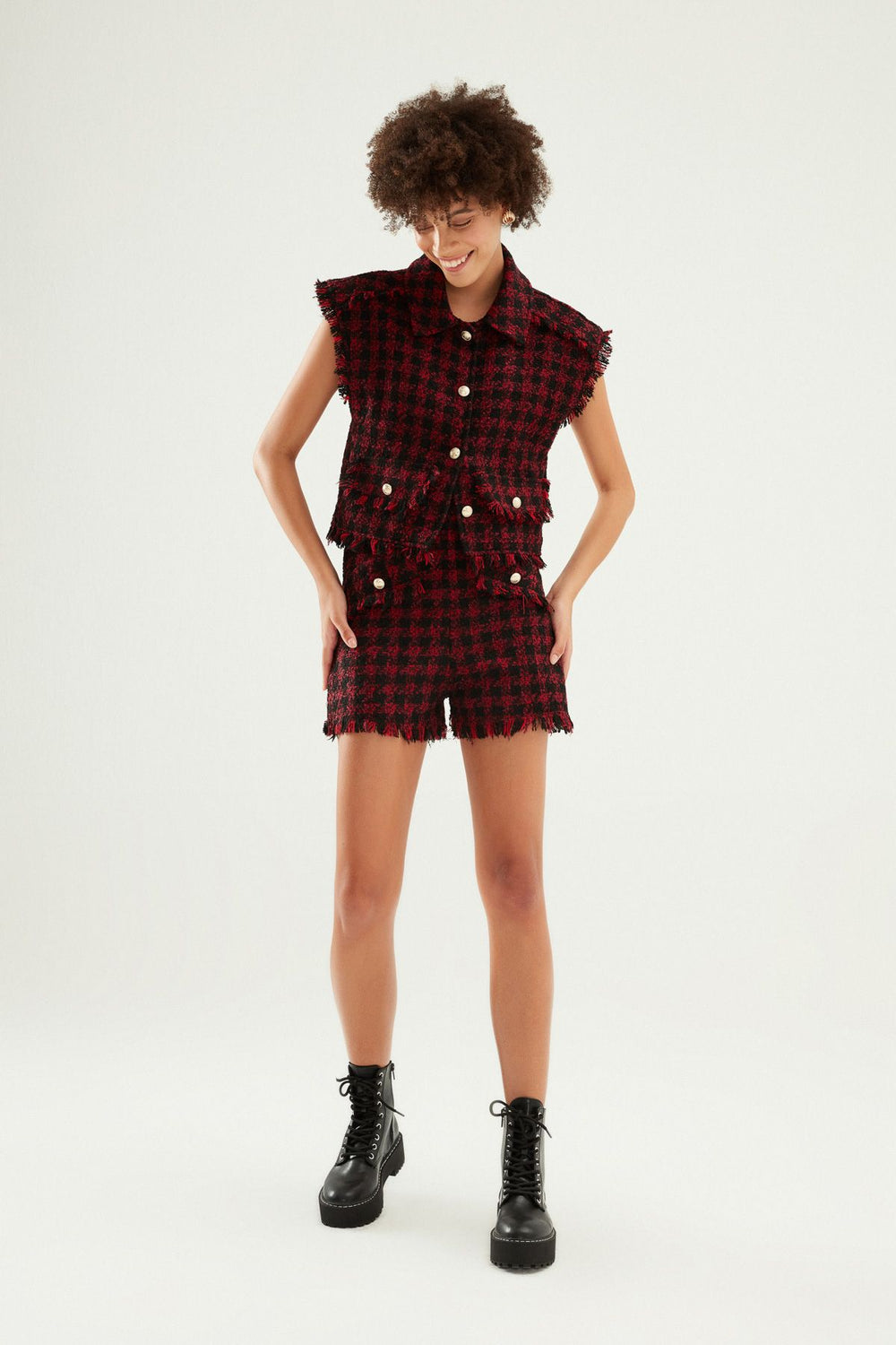 Çizgili Tüvit Şort Kırmızı