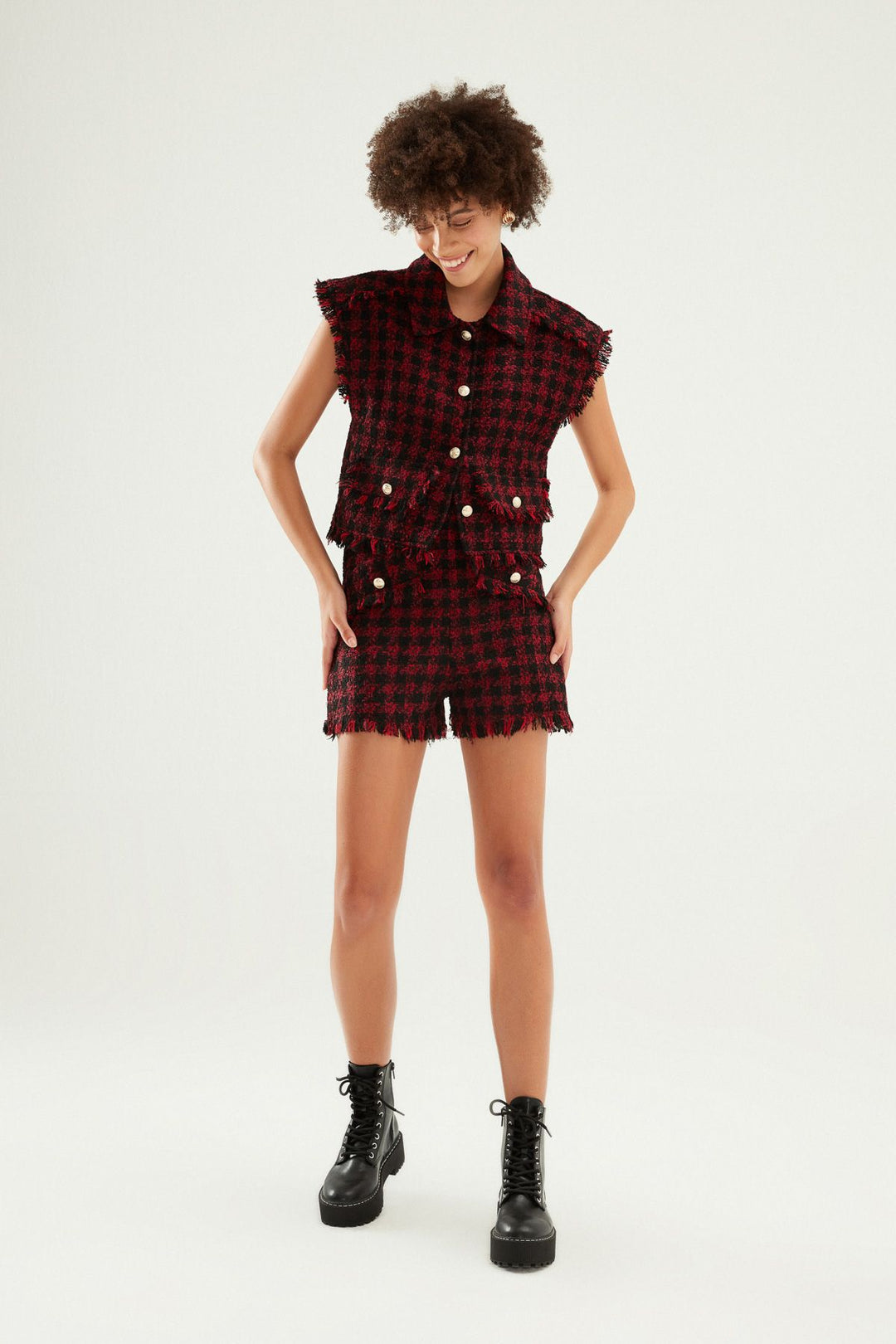 Çizgili Tüvit Şort Kırmızı