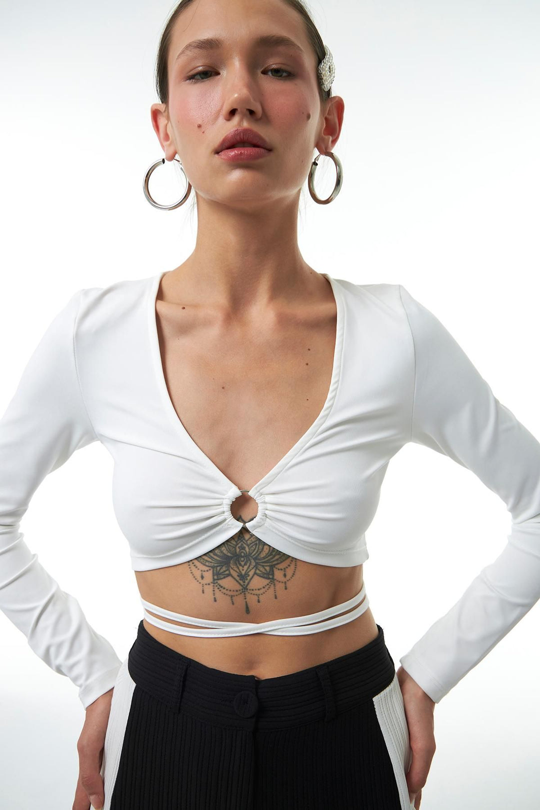 Low-cut V-Neck Blouse White