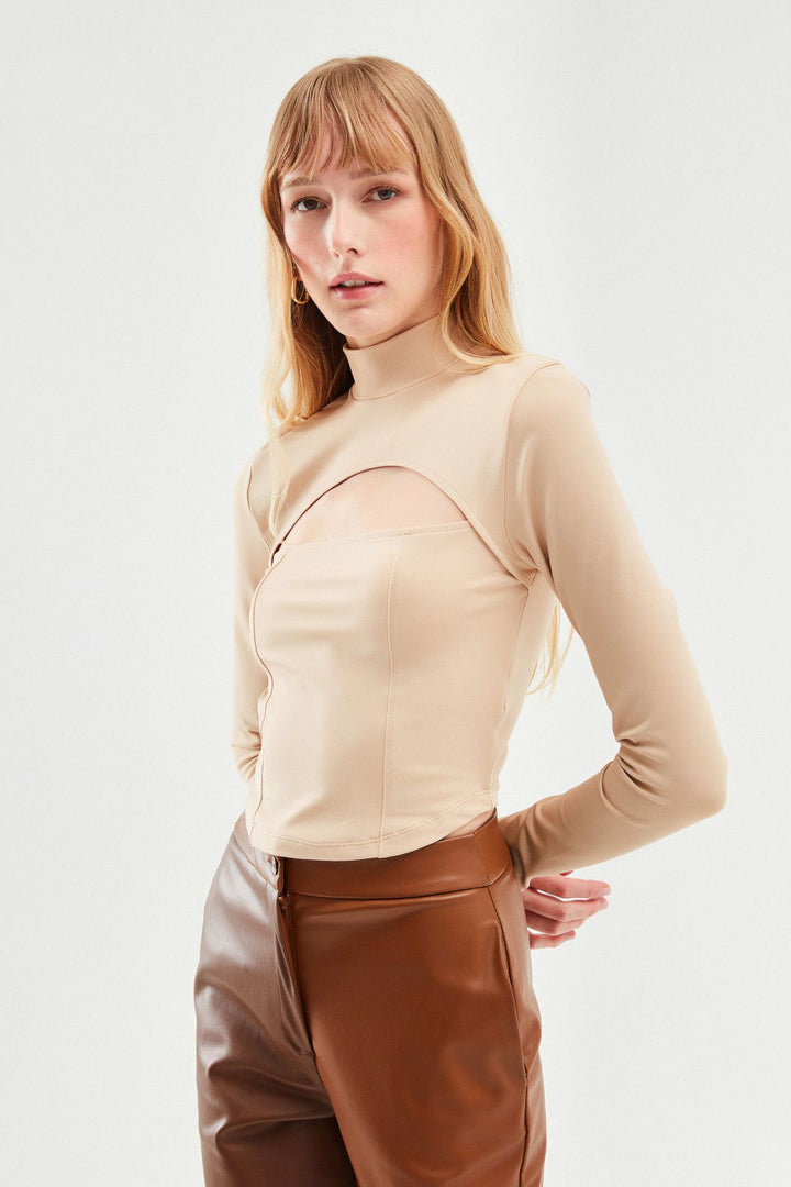 Cut Out Judge Collar Blouse Beige