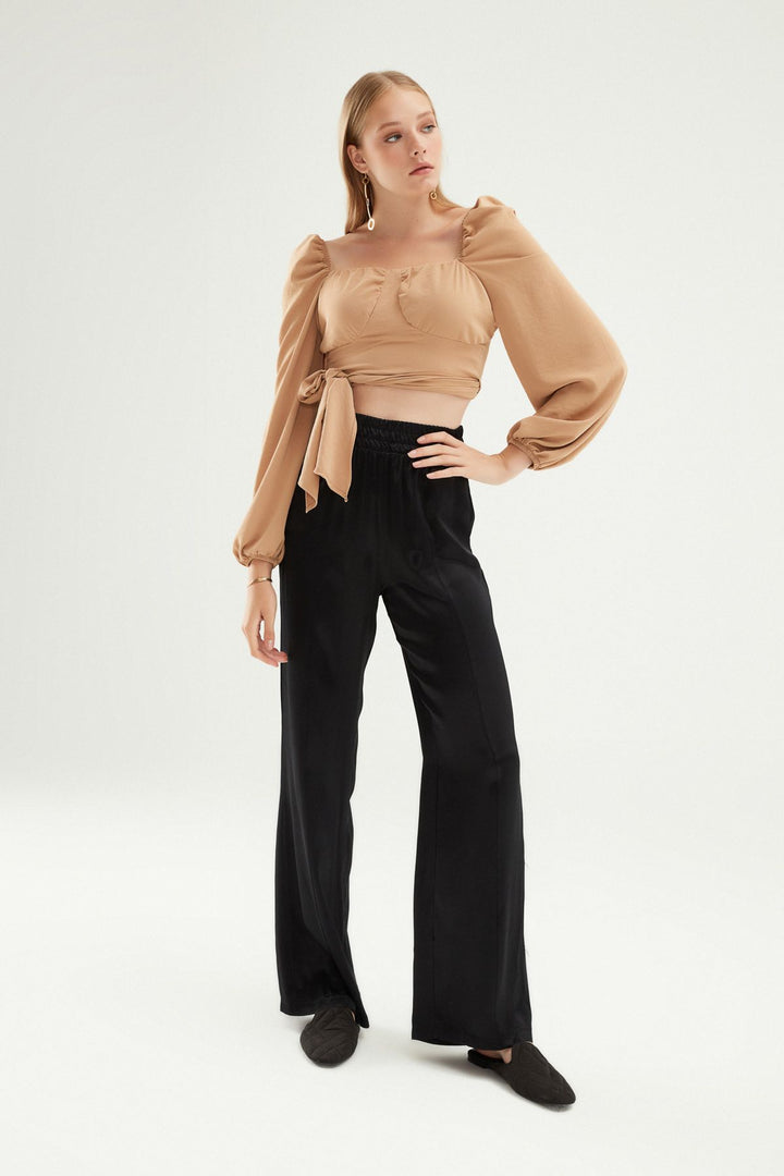 Beli Lastikli Saten Pantolon Siyah