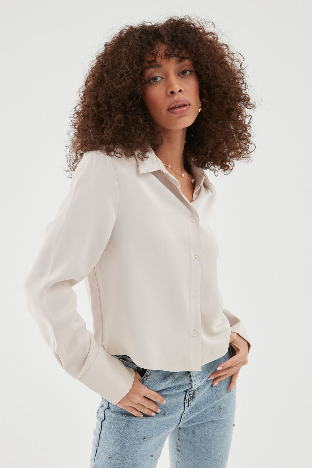 Satin Shirt with Wadding Sleeves Stone