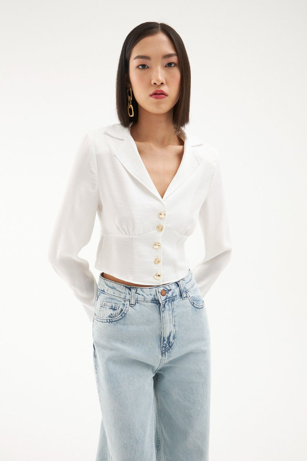 V Yaka Düğmeli Bluz Ekru