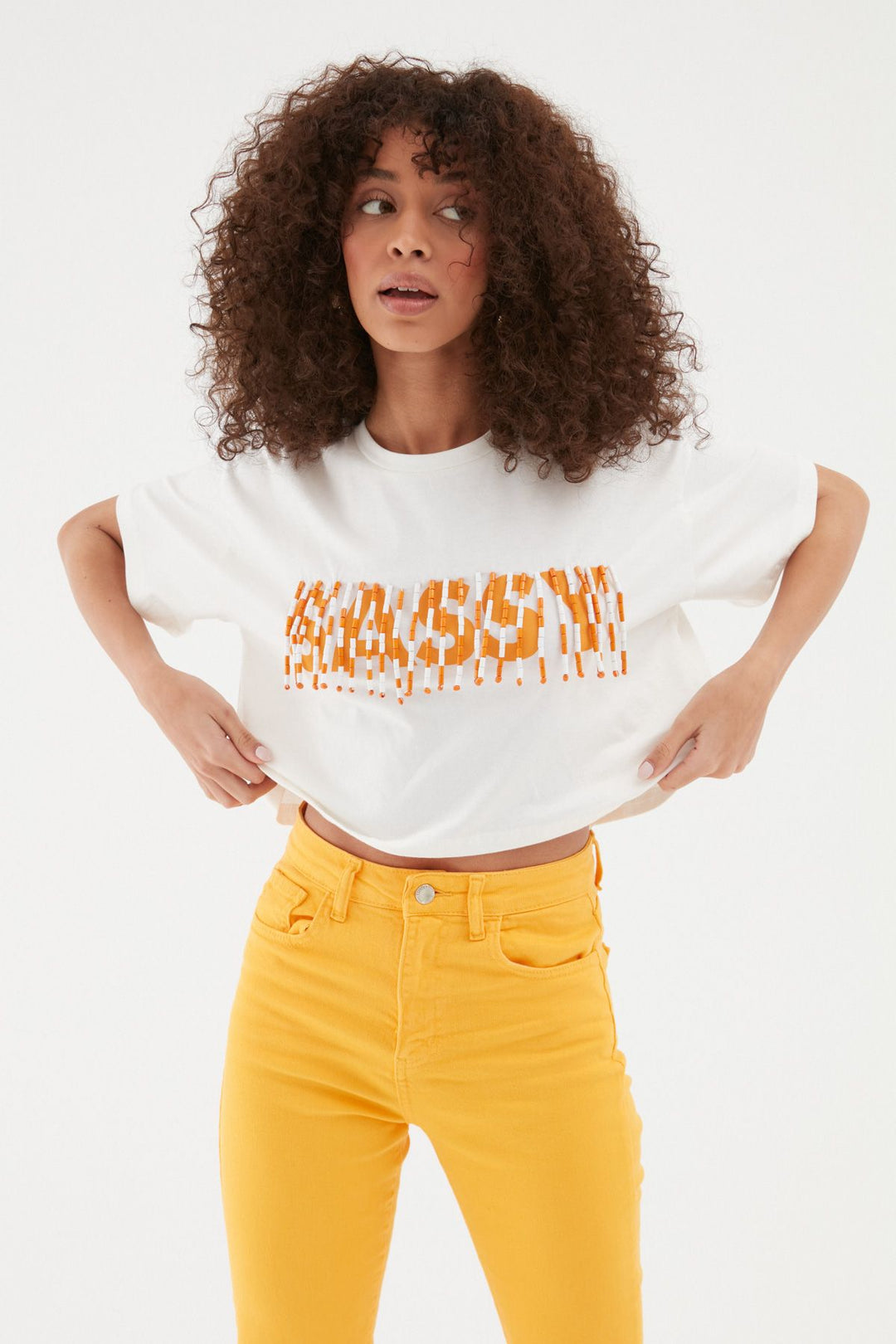 Aksesuarlı Crop Tişört Ekru