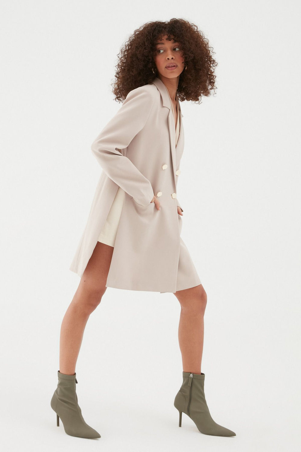 Yanı Yırtmaçlı Uzun Blazer Ceket Taş