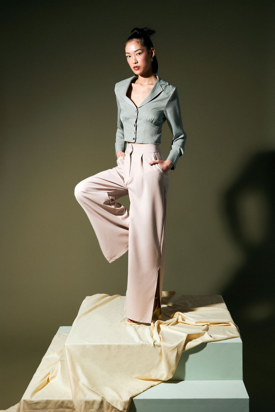 Slit Detailed Wide Leg Trousers Stone
