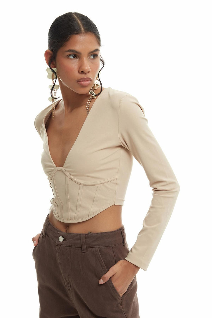 Underwire Crop Blouse Beige