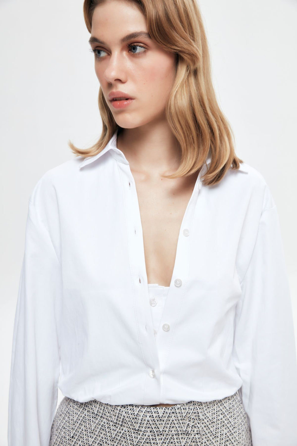 White Shirt with Underwire Waist Detail
