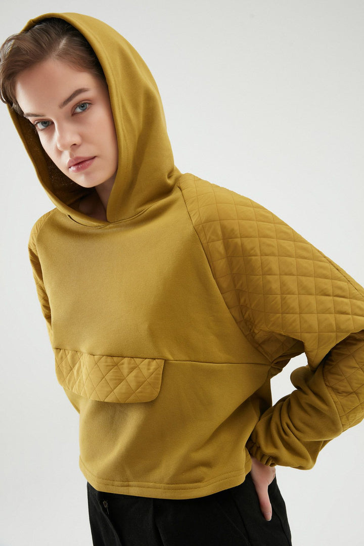 Quilted Detail Sweatshirt Olive