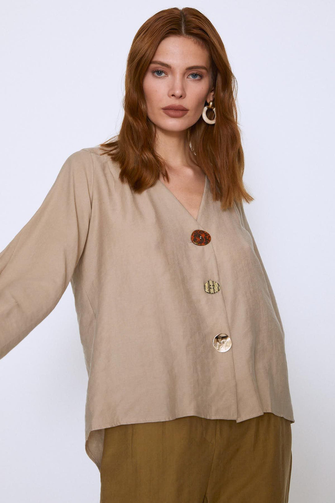 Buttoned V-Neck Shirt Stone