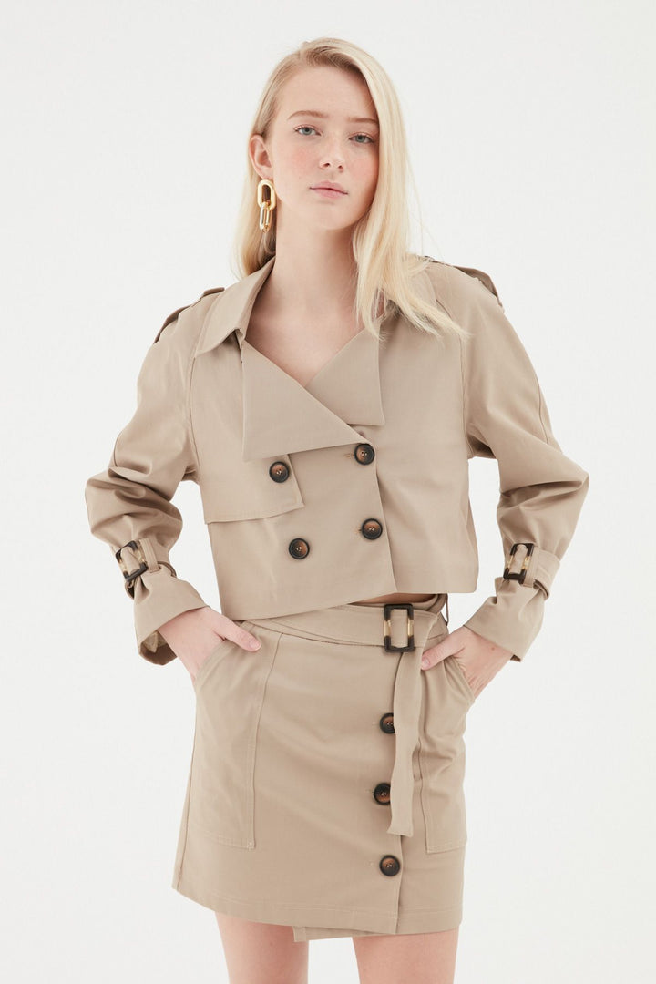 Kemerli Mevsimlik Ceket Bej