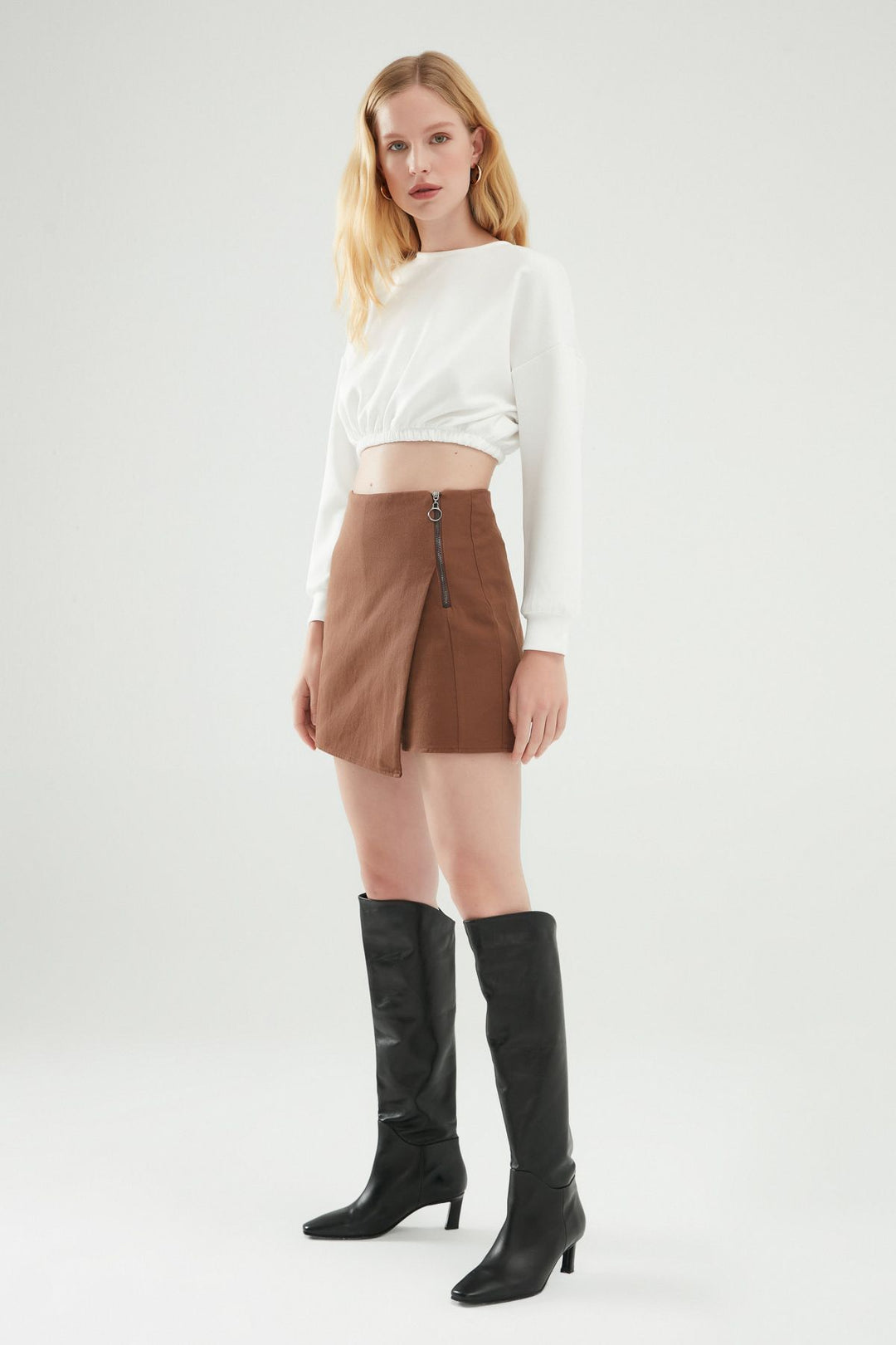 Wrapped Short Skirt Brown