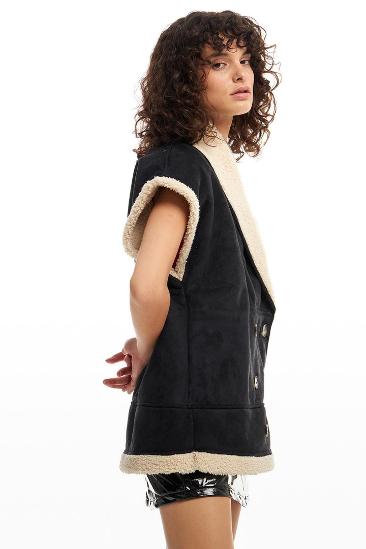 Plush Vest Black