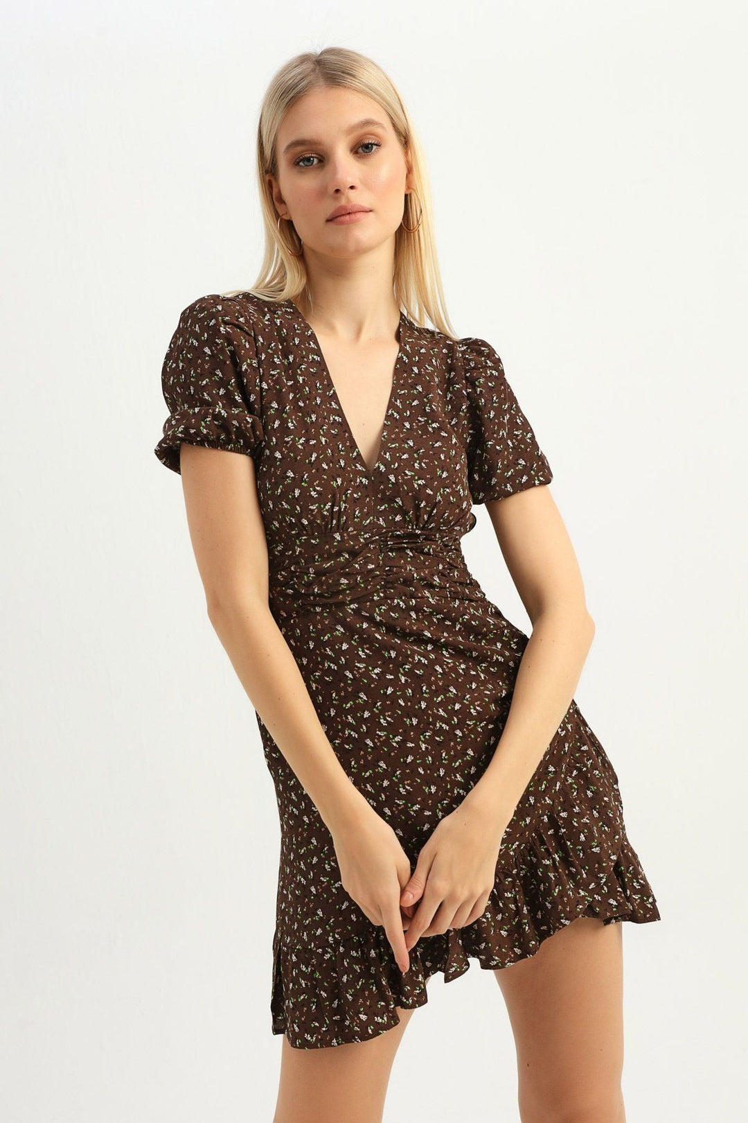 Patterned V-Neck Frilly Dress Brown