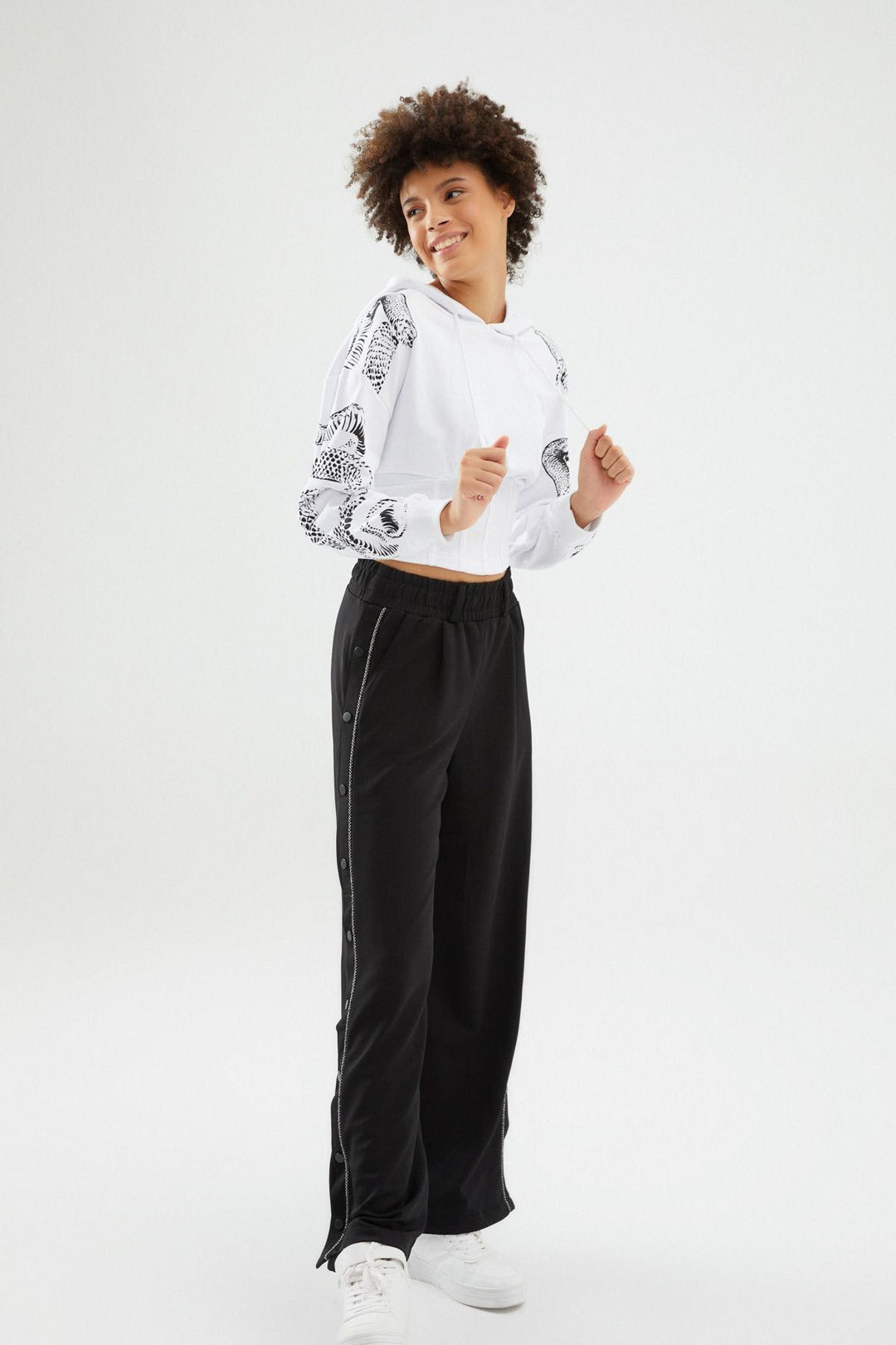 Baskılı Balenli Sweatshirt Beyaz