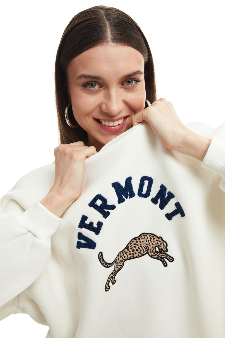 Embroidery Detailed Oversize Sweatshirt Ecru