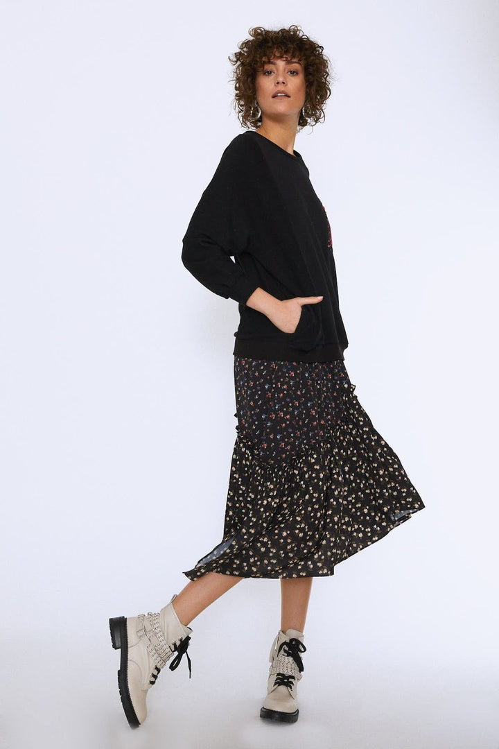 Desenli Cep Detaylı Elbise Siyah