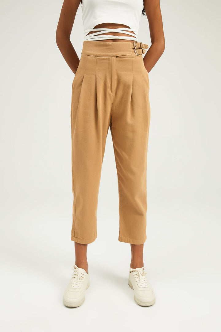 Tokalı Gabardin Yüksek Bel Pantolon Camel