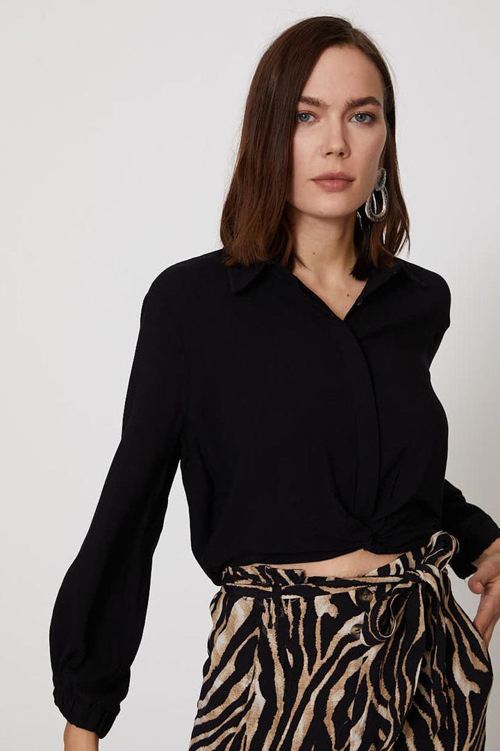 Lastikli Kol Beli Düğümlü Gömlek Siyah