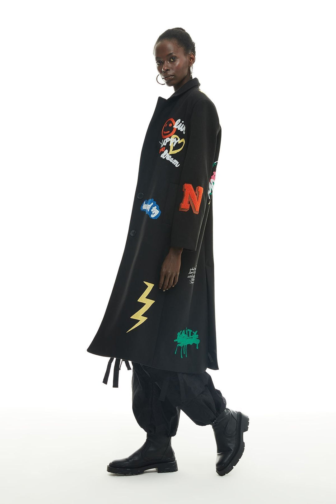 Embroidery Detailed Coat Black