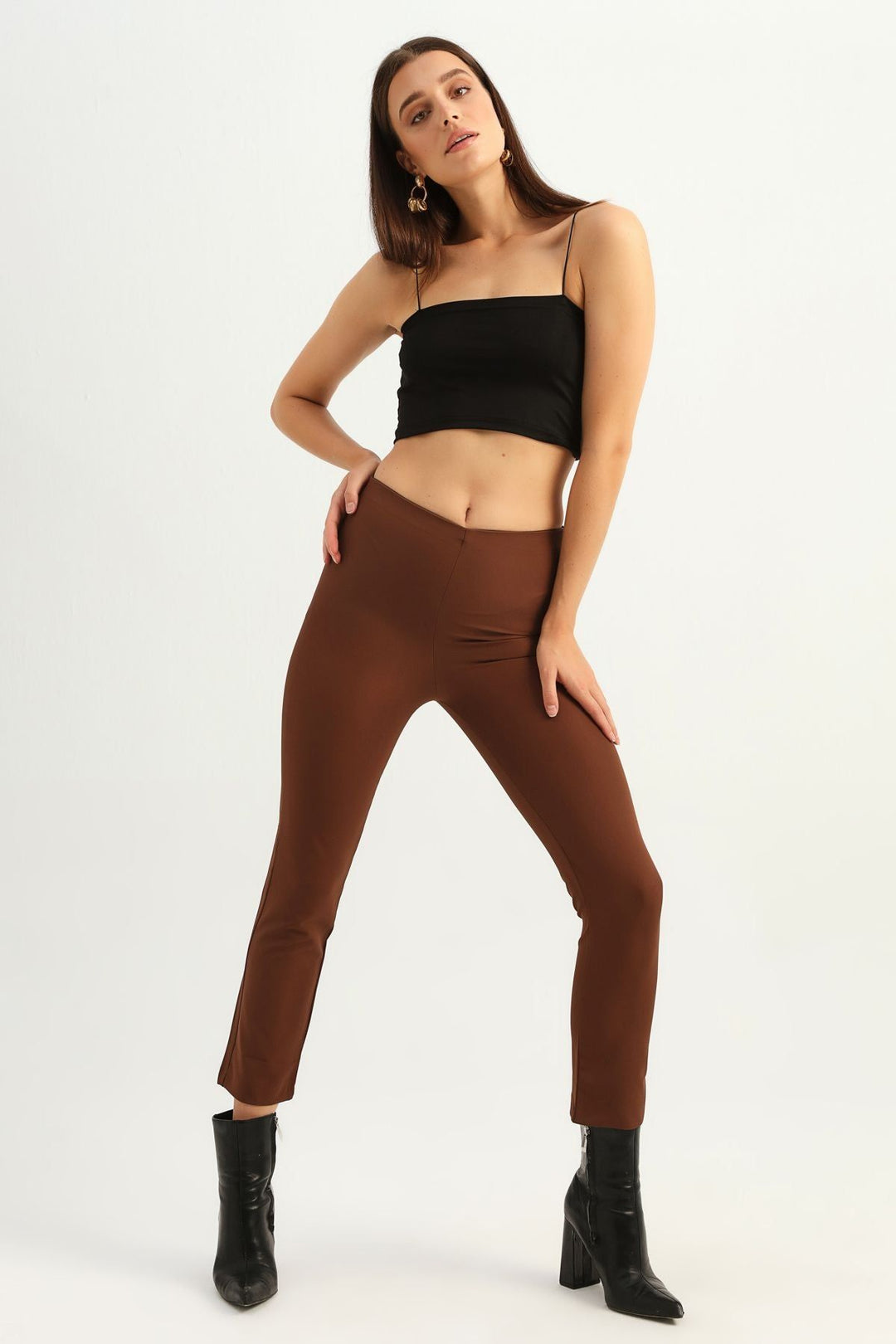 Beli Lastikli Dar Paça Pantolon Koyu Kahve