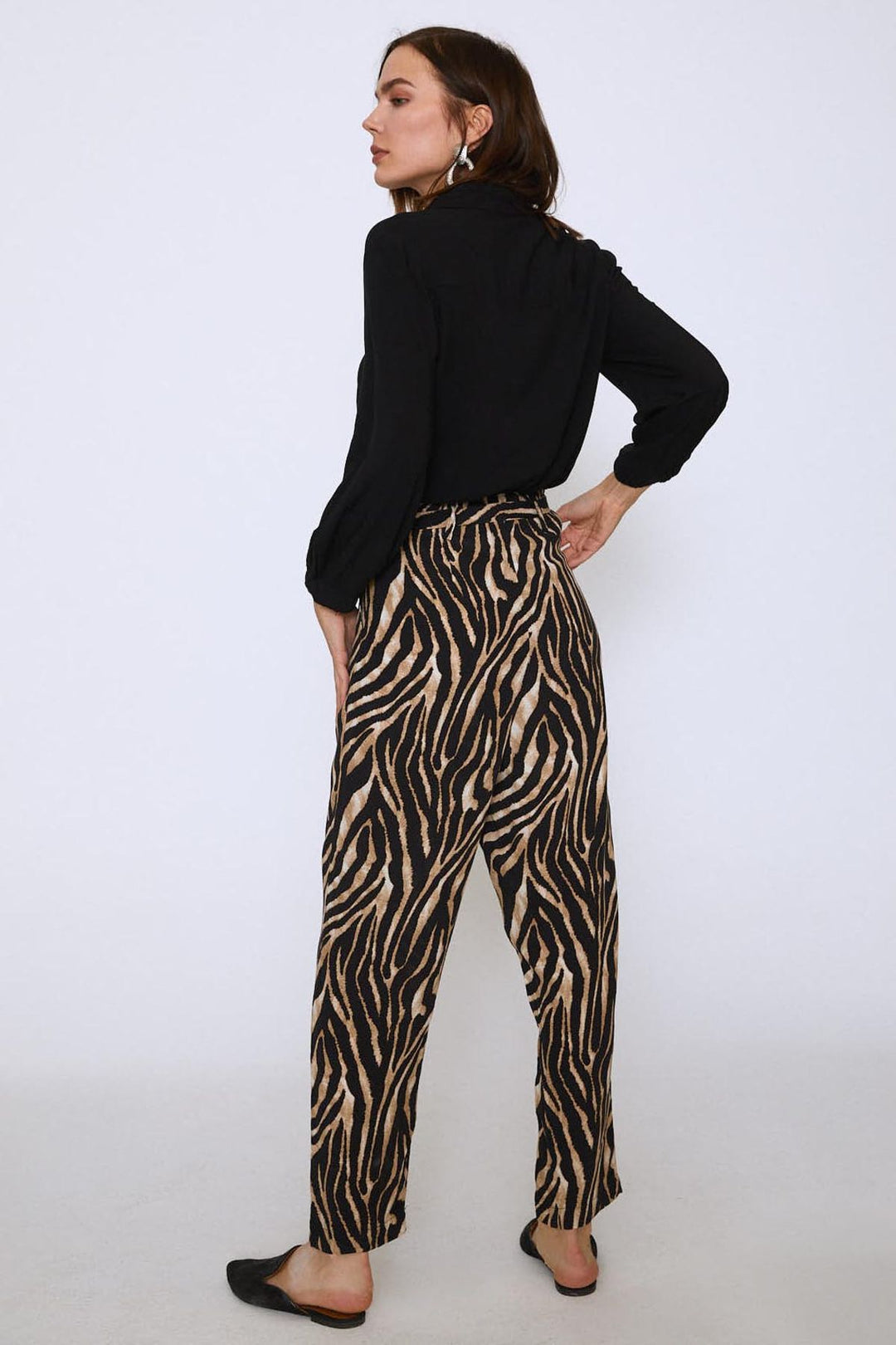 Zebra Patterned Waist Belted Trousers Black