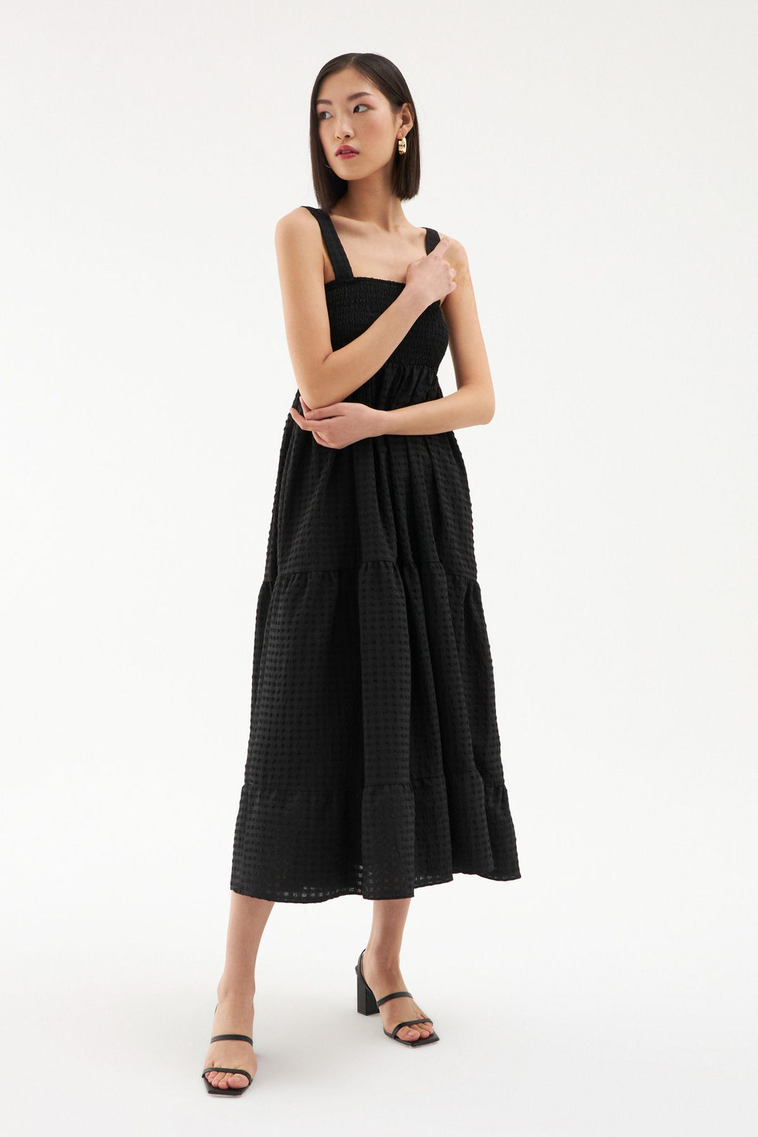 Askılı Fırfır Detaylı Elbise Siyah