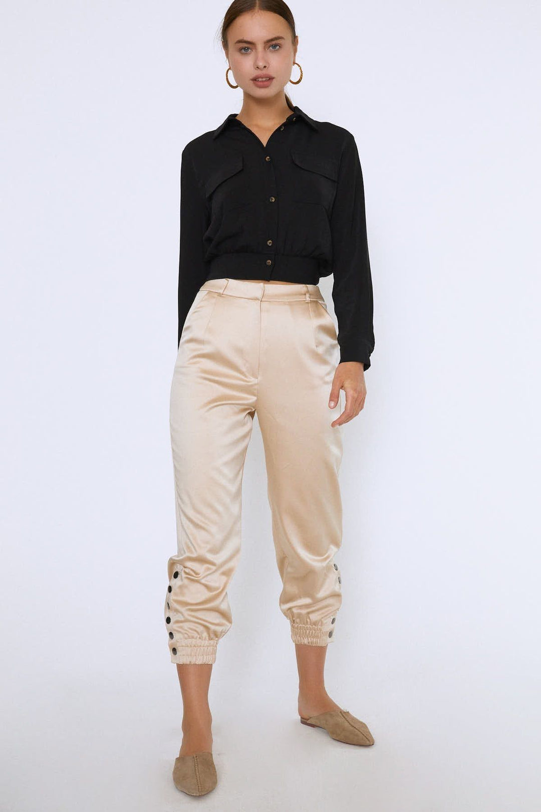 Beli Kuşakli Cepli Gömlek Siyah