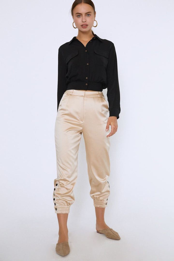 Beli Kuşakli Cepli Gömlek Siyah