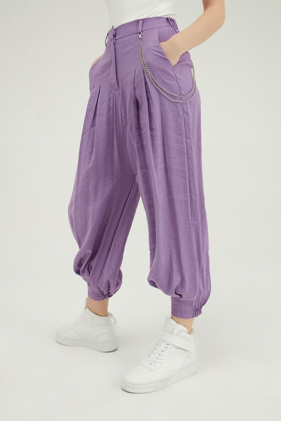 Chain Accessory Baggy Trousers Dark Lilac