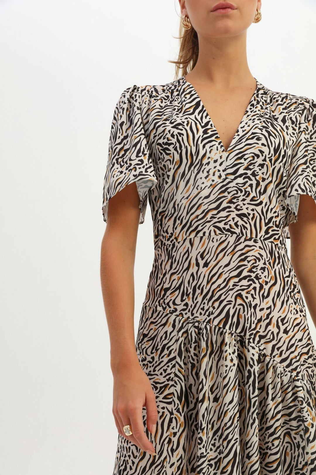 Patterned V-Neck Slit Dress Beige