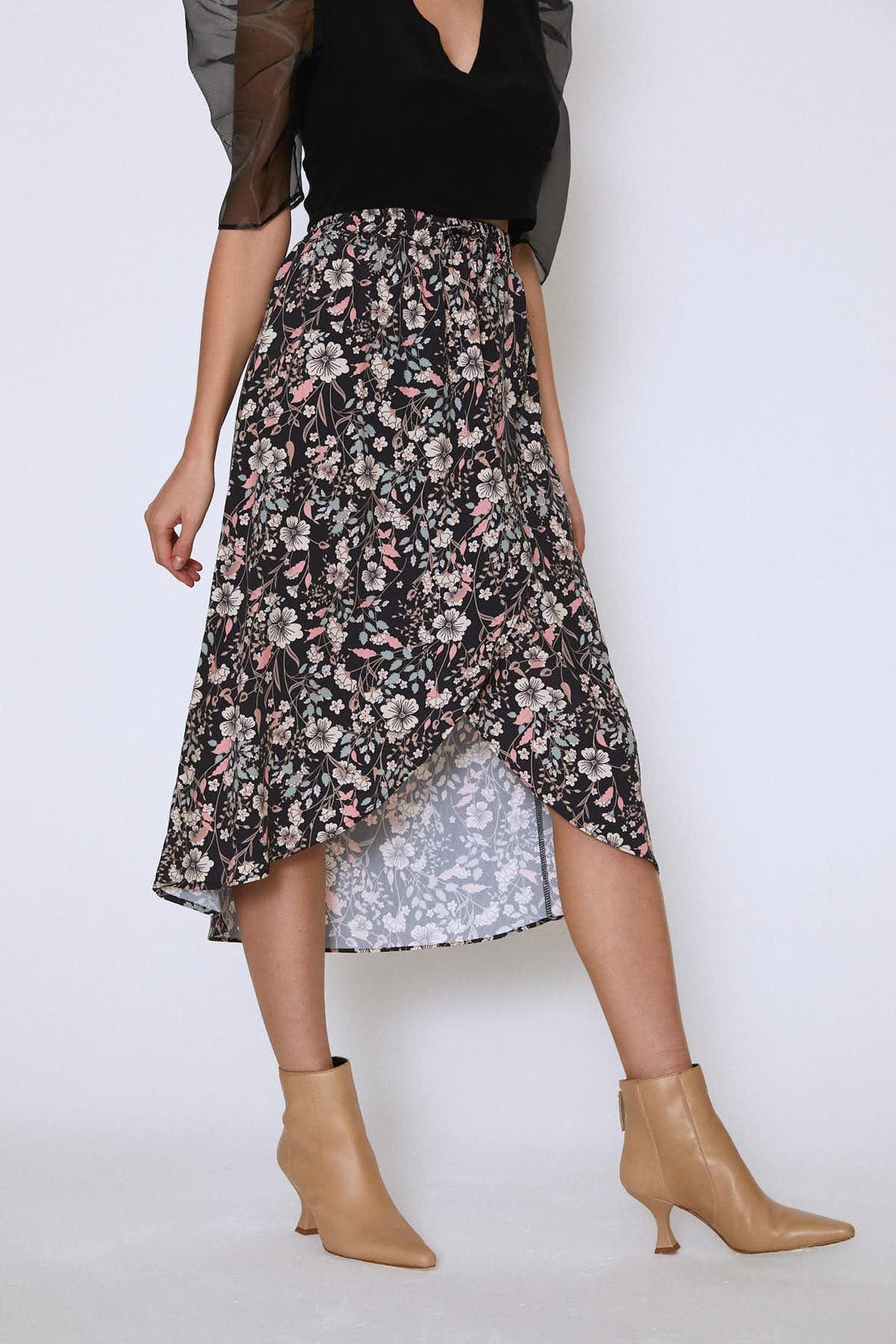 Floral Patterned Wrap Skirt Black