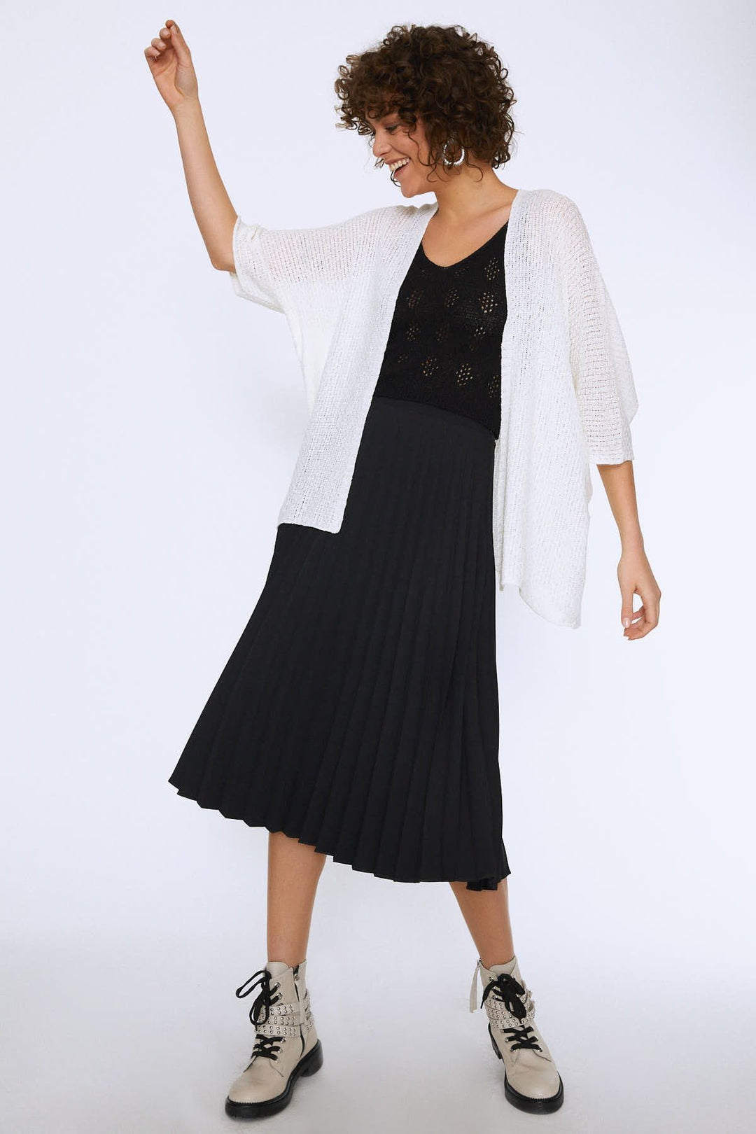 Loose Knitwear Cardigan Ecru