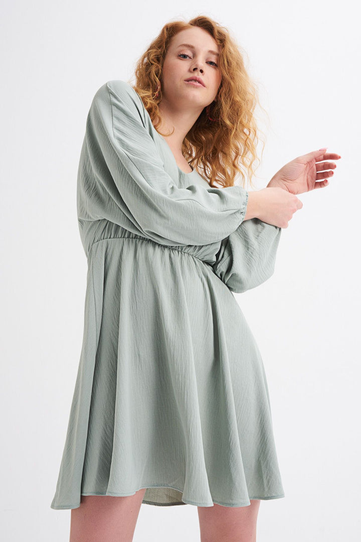 V Neck Midi Dress Mint