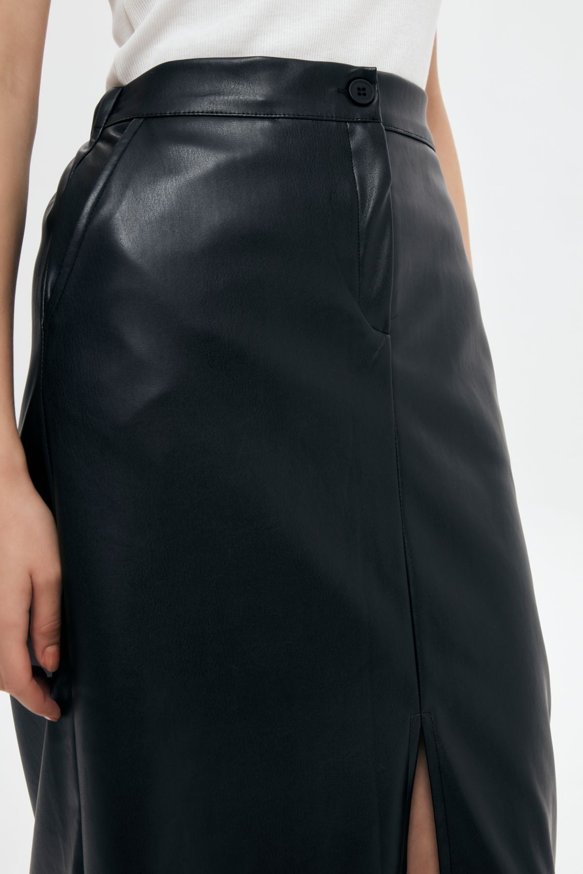 Front Slit Midi Leather Skirt Black