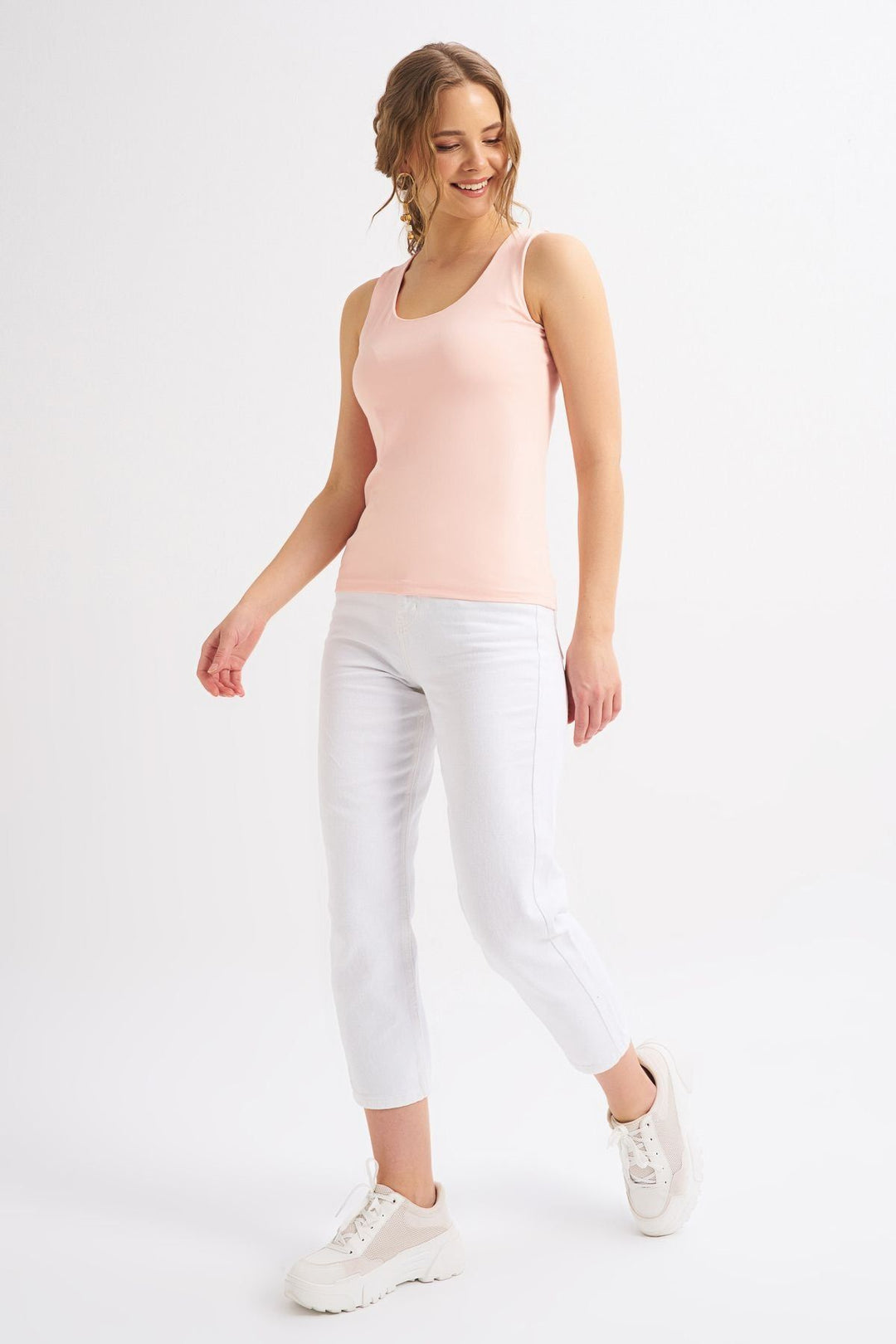 Kalın Askılı Basic Bluz Pudra