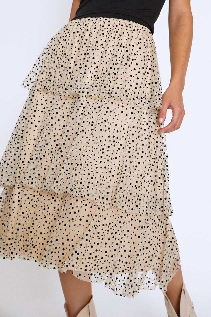 Fırfırlı Beli Lastikli Uzun Etek Bej